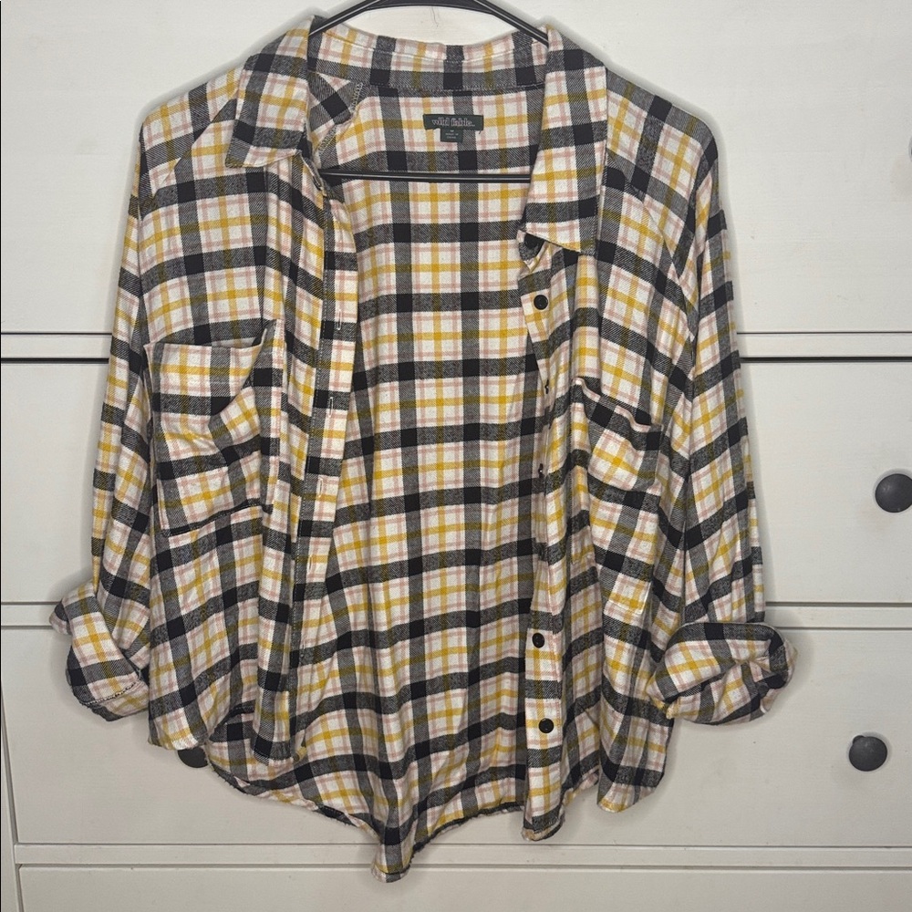 Wild Fable Yellow and Black Plaid Flannel